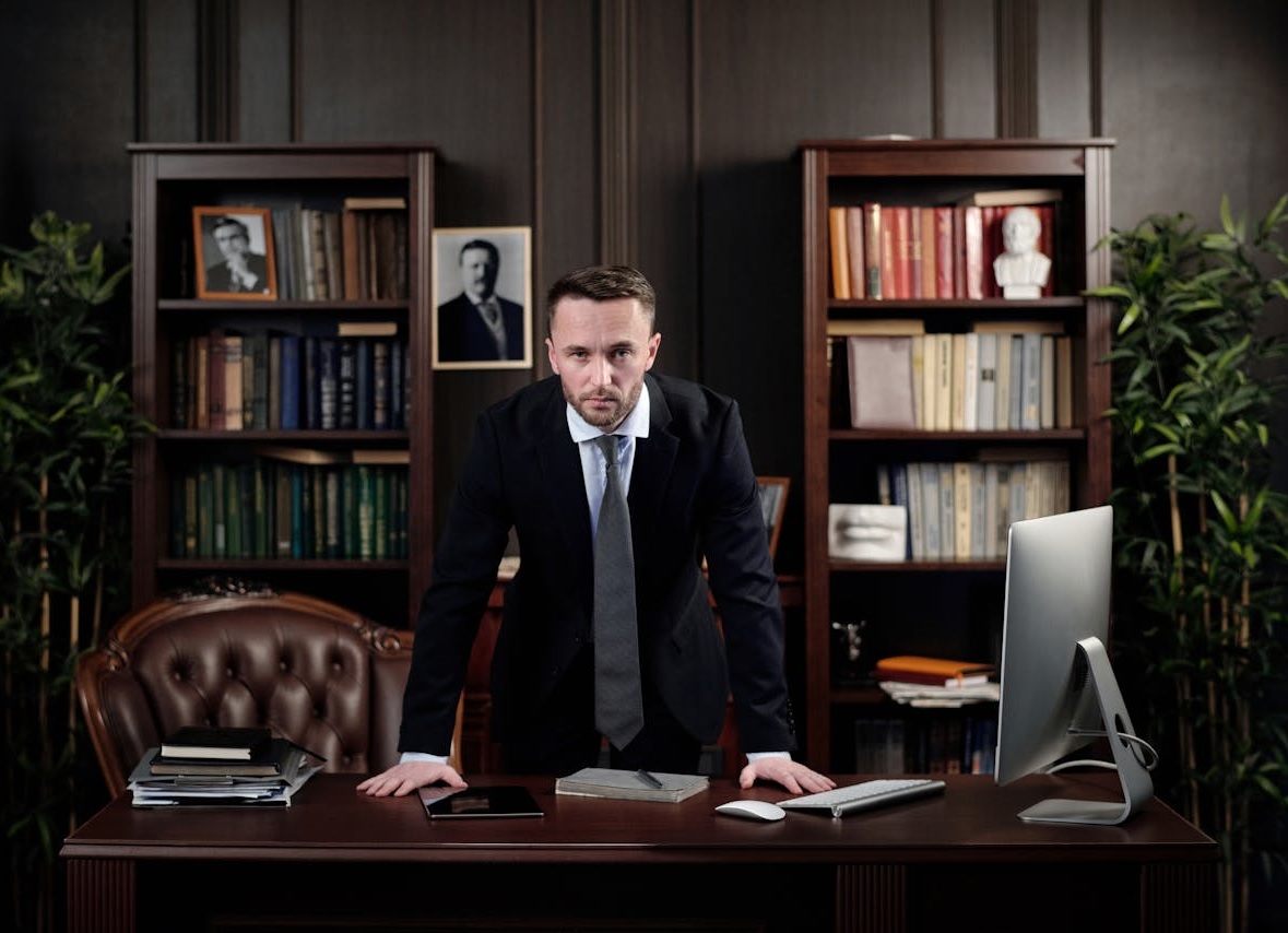 Ez a 6 főnöktípus tönkreteszi a munkakedvedet – még Gordon Ramsay is megszelídülne mellettük