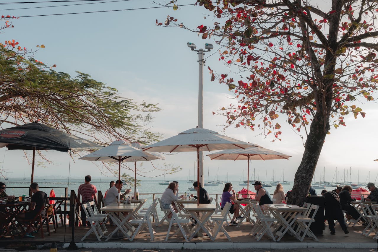 Duna-parti halsütő keres tapasztalt konyhai munkatársat – stabil munkahely, azonnali kezdéssel márciustól